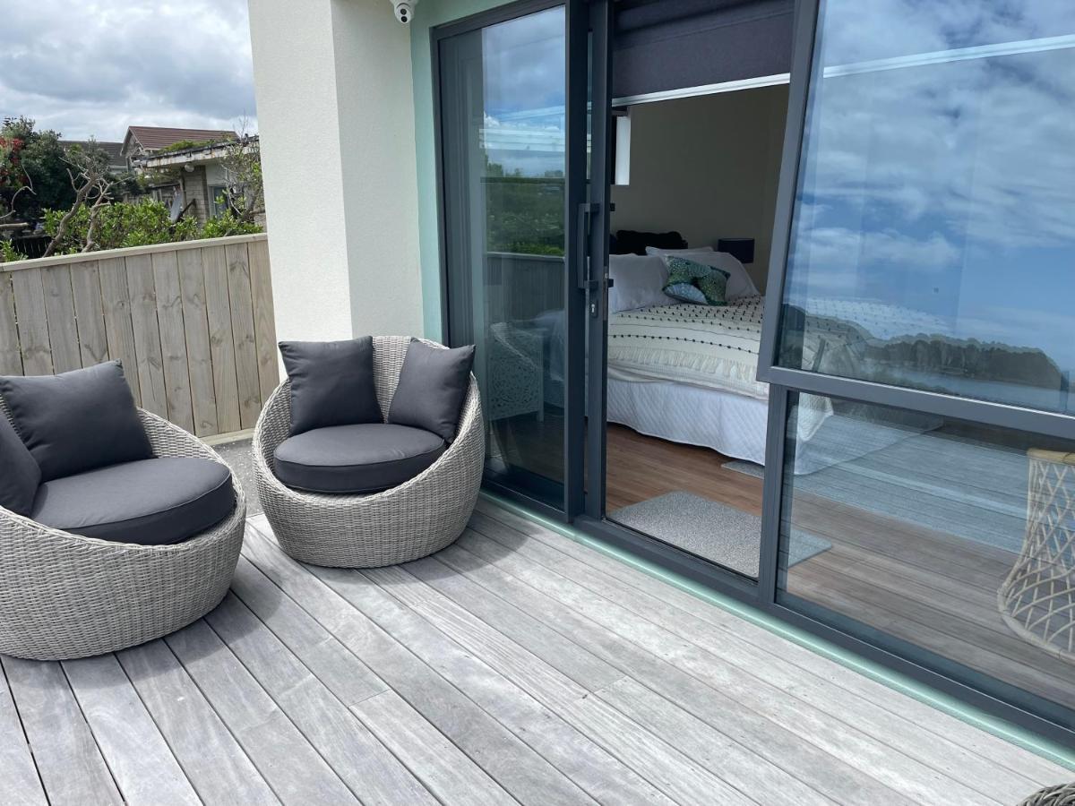 Atahu Bed & Breakfast Porirua Exterior photo